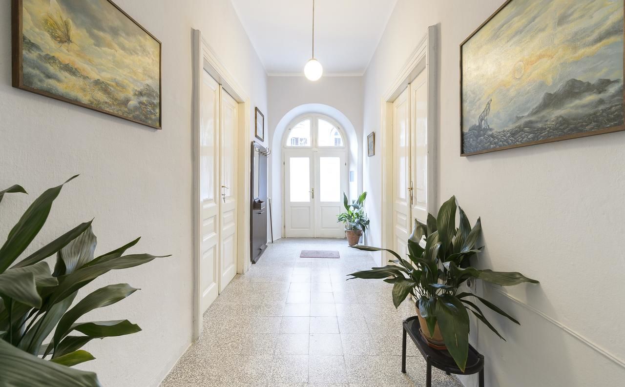 Гостевой дом La Vecchia Casa Цетине-17